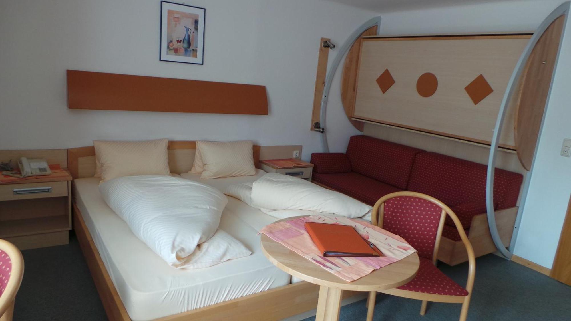 Hotel Hoerlgut Мария Алм ам Щайнернен Мер Стая снимка