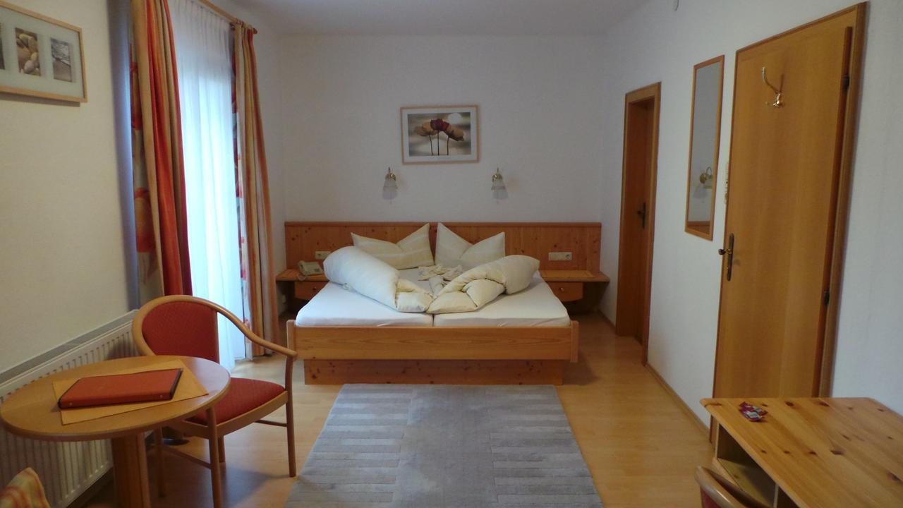 Hotel Hoerlgut Мария Алм ам Щайнернен Мер Екстериор снимка