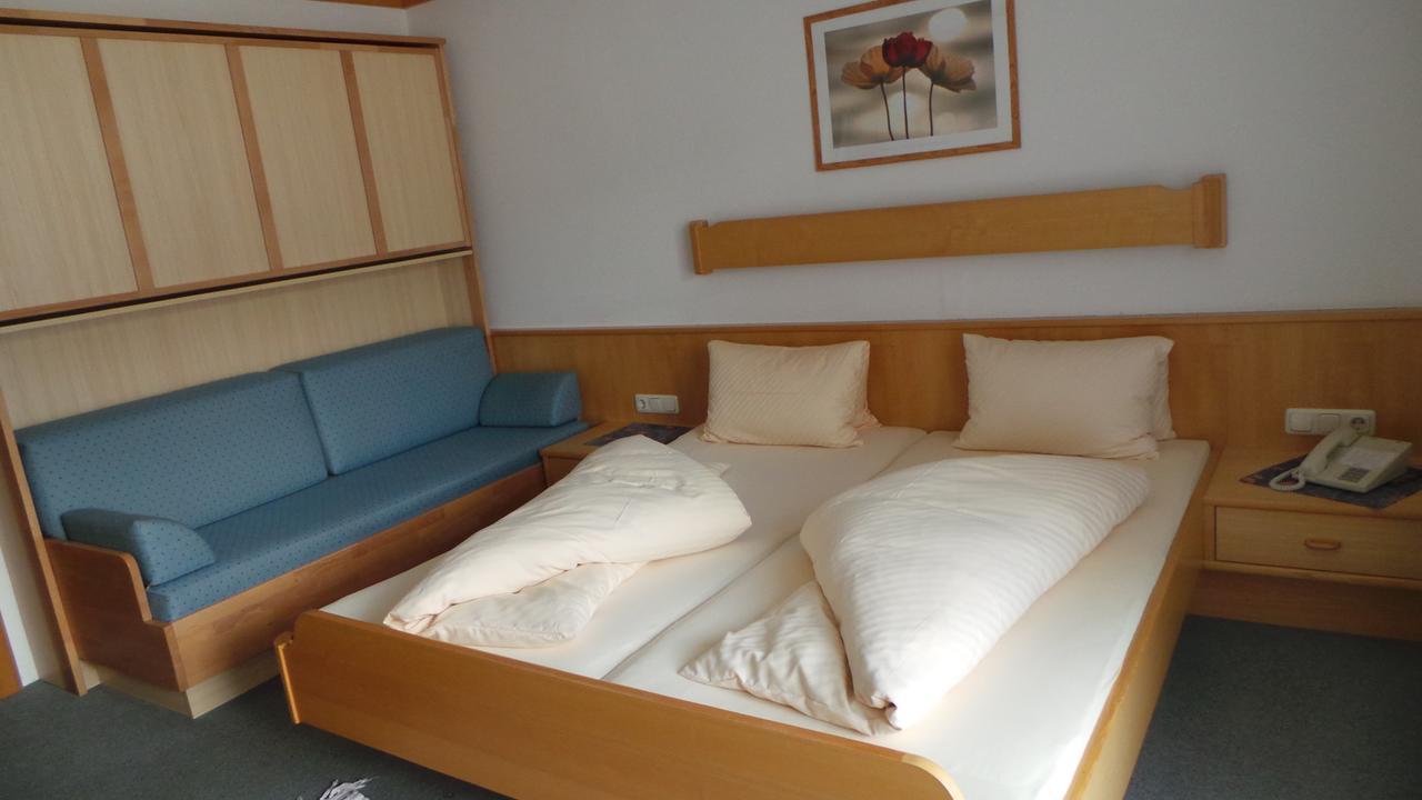 Hotel Hoerlgut Мария Алм ам Щайнернен Мер Екстериор снимка