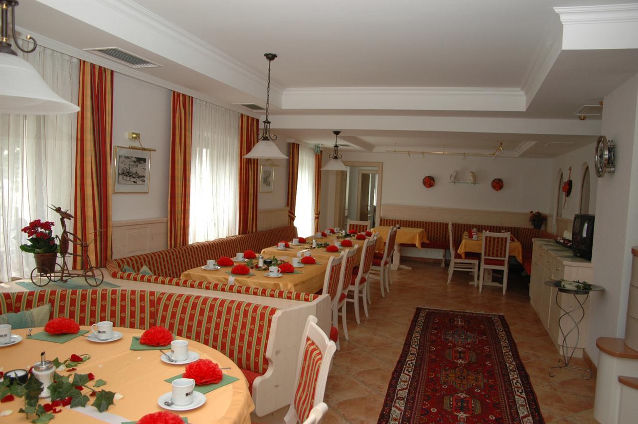 Hotel Hoerlgut Мария Алм ам Щайнернен Мер Екстериор снимка